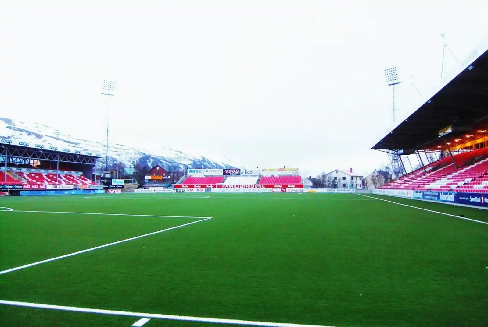 alfheim stadion azteca artificial grass 3