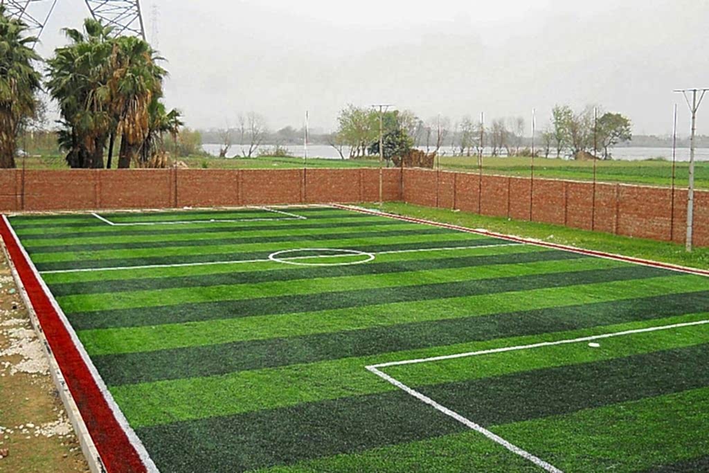 misir kahire sporcity mini hali saha 1